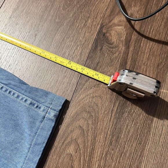 Armani Collezioni Light Blue Baggy Jeans – Size 34 - Picture 3 of 8